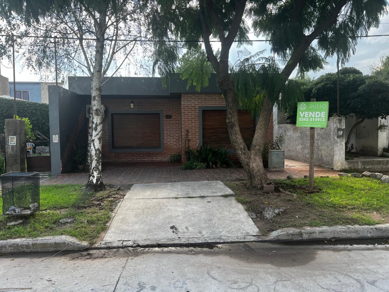 CASA EN VENTA  | QUENARD 700  | BRAGADO