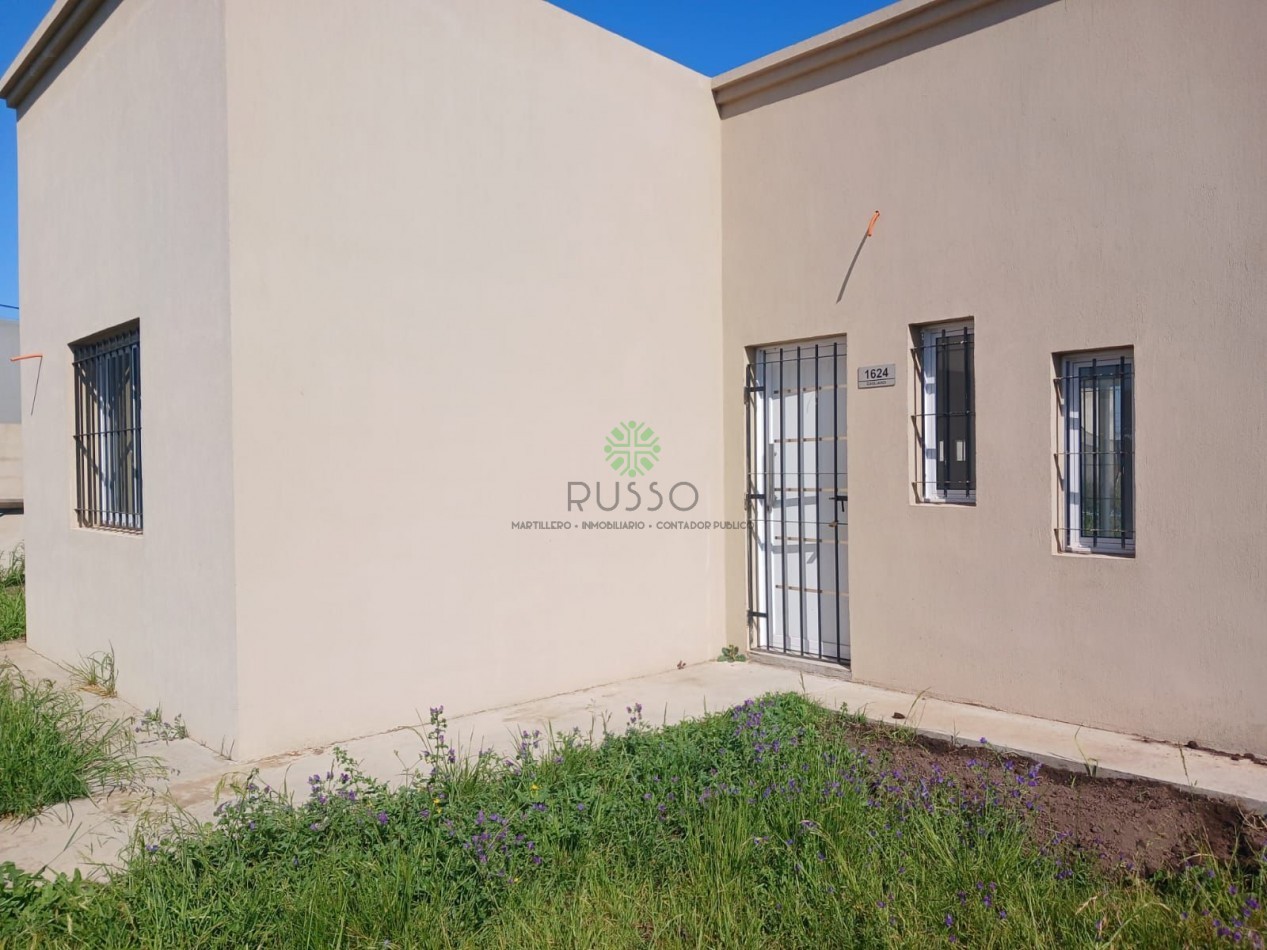CASA EN VENTA | GAGLIARDI 1600 | BRAGADO